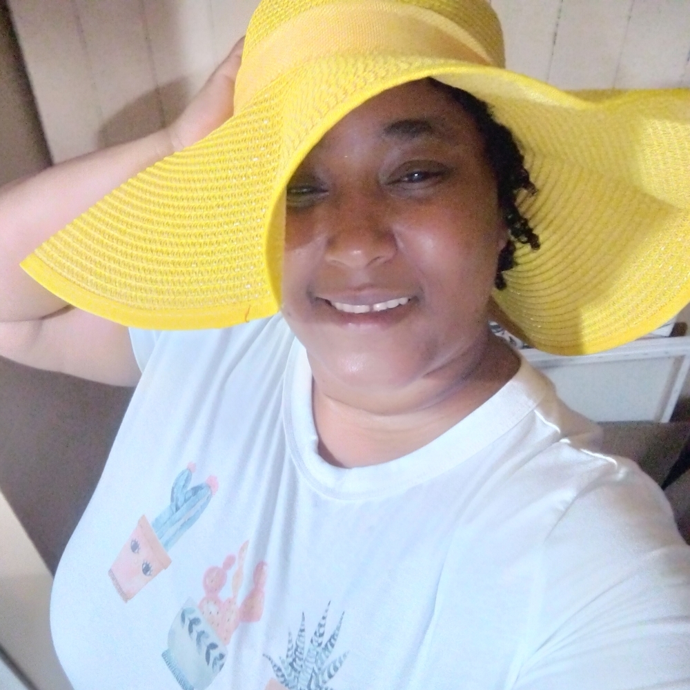 Meet your Posher, Nasha